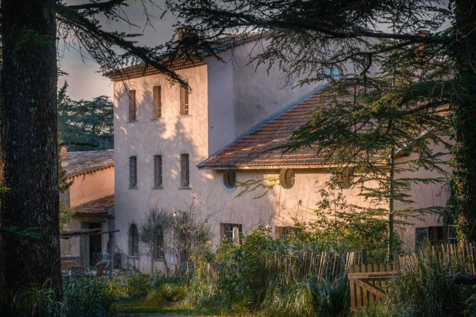 Commanderie De Peyrassol- Bastide De La Rouvière * Flassans-sur-Issole